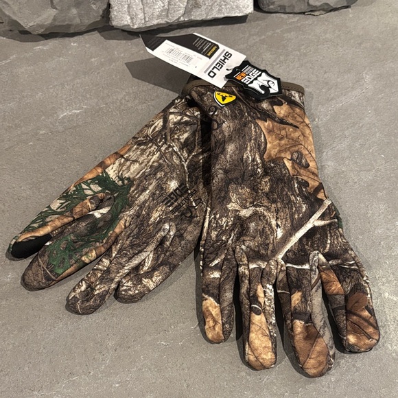 Realtree Edge Blocker Shield Fleece Gloves,S3 antimicrobial, touch tech - Picture 1 of 9